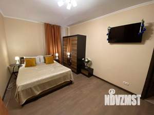 2-к квартира, посуточно, 64м2, 1/1 этаж