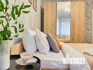 1-к квартира, посуточно, 42м2, 1/1 этаж