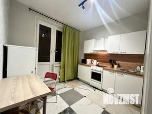 1-к квартира, посуточно, 40м2, 11/17 этаж