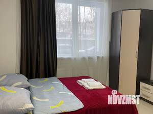 Студия квартира, посуточно, 23м2, 1/25 этаж