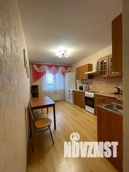 1-к квартира, посуточно, 44м2, 23/25 этаж