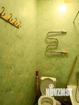 Студия квартира, посуточно, 40м2, 3/3 этаж