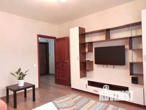 1-к квартира, посуточно, 43м2, 1/1 этаж