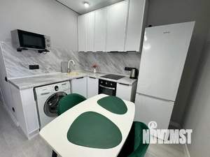 1-к квартира, посуточно, 30м2, 13/16 этаж