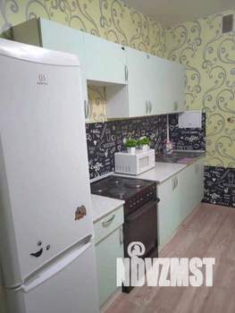 1-к квартира, посуточно, 37м2, 1/1 этаж