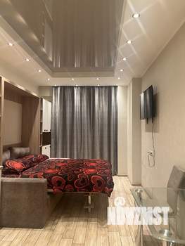 Студия квартира, посуточно, 36м2, 3/21 этаж