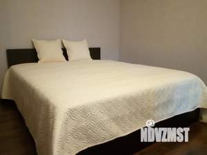 1-к квартира, посуточно, 43м2, 9/24 этаж