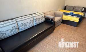 1-к квартира, посуточно, 33м2, 1/1 этаж