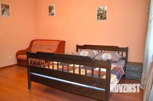 1-к квартира, посуточно, 38м2, 2/18 этаж