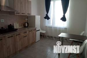 1-к квартира, посуточно, 34м2, 14/21 этаж