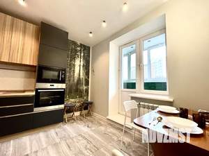 2-к квартира, посуточно, 40м2, 9/17 этаж