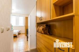 Студия квартира, посуточно, 24м2, 1/25 этаж