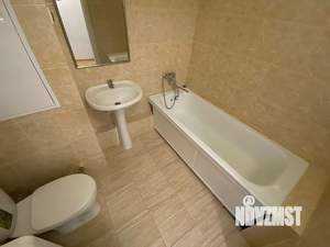 Студия квартира, посуточно, 35м2, 10/22 этаж