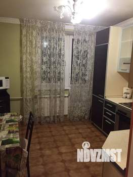 2-к квартира, посуточно, 49м2, 1/1 этаж