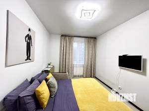 1-к квартира, посуточно, 35м2, 13/17 этаж