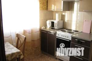 1-к квартира, посуточно, 46м2, 12/17 этаж