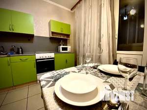 1-к квартира, посуточно, 40м2, 18/18 этаж