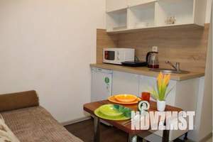 1-к квартира, посуточно, 12м2, 2/2 этаж
