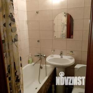 1-к квартира, посуточно, 33м2, 8/9 этаж