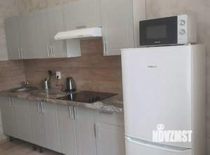 1-к квартира, посуточно, 37м2, 1/1 этаж