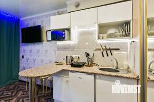 1-к квартира, посуточно, 18м2, 1/1 этаж