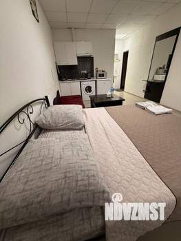 Студия квартира, посуточно, 28м2, 1/25 этаж