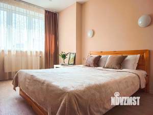 1-к квартира, посуточно, 43м2, 1/1 этаж