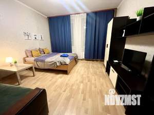 1-к квартира, посуточно, 40м2, 18/18 этаж