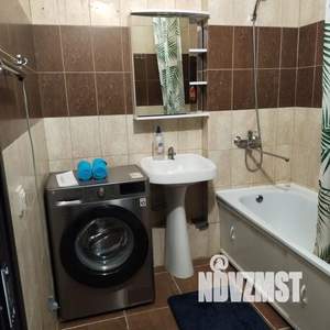 1-к квартира, посуточно, 47м2, 1/17 этаж