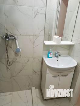 1-к квартира, посуточно, 12м2, 1/1 этаж