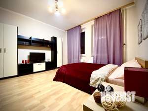 1-к квартира, посуточно, 40м2, 18/18 этаж