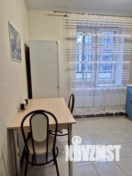 1-к квартира, посуточно, 34м2, 10/17 этаж