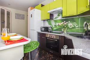 Студия квартира, посуточно, 36м2, 12/17 этаж