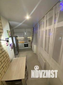 1-к квартира, посуточно, 50м2, 1/1 этаж