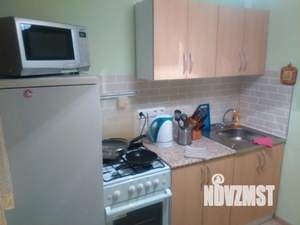 1-к квартира, посуточно, 33м2, 6/9 этаж