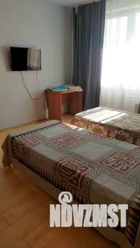 1-к квартира, посуточно, 42м2, 12/17 этаж