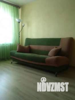 1-к квартира, посуточно, 33м2, 6/9 этаж