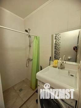 Студия квартира, посуточно, 22м2, 1/25 этаж