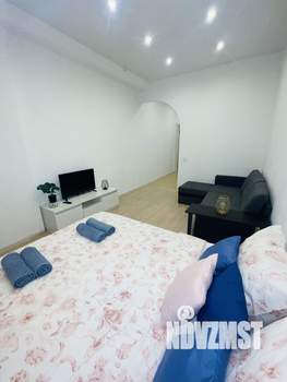 1-к квартира, посуточно, 37м2, 10/21 этаж