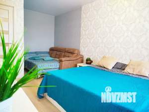 1-к квартира, посуточно, 42м2, 5/25 этаж