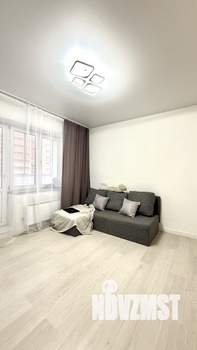 Студия квартира, на длительный срок, 32м2, 7/18 этаж