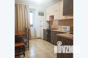 1-к квартира, посуточно, 40м2, 1/17 этаж