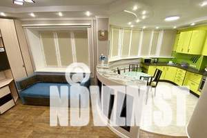 1-к квартира, посуточно, 46м2, 1/16 этаж