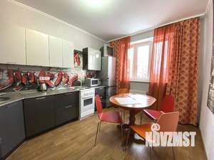 1-к квартира, посуточно, 45м2, 1/1 этаж