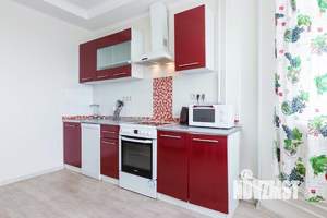 2-к квартира, посуточно, 63м2, 10/18 этаж