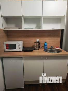 1-к квартира, посуточно, 12м2, 1/1 этаж