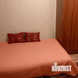 1-к квартира, посуточно, 33м2, 8/9 этаж