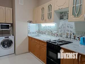 1-к квартира, посуточно, 38м2, 6/22 этаж