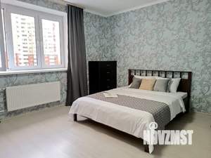 1-к квартира, посуточно, 38м2, 6/22 этаж