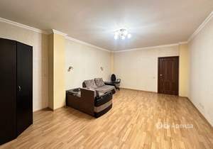 1-к квартира, на длительный срок, 52м2, 5/18 этаж